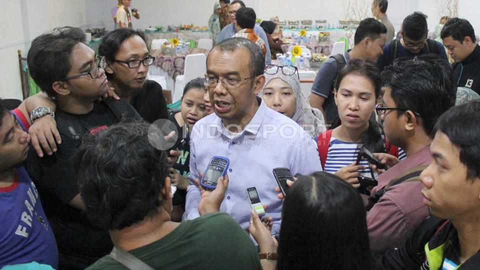 Gatot%20S.%20Dewa%20Broto